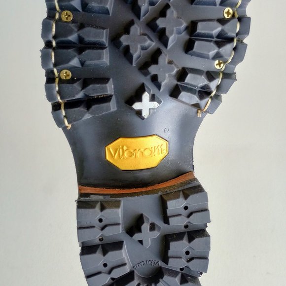 White's Boots Men's Custom Made Boots in Cool Looking Handcrafted in the USA - Picture 13 of 14